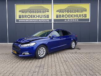 Voiture accidenté Ford Mondeo 1.5 TDCi Titanium 2016/8