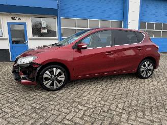 skadebil auto Nissan Pulsar 1.2 DIG-T  CONNECT EDITION 2014/12