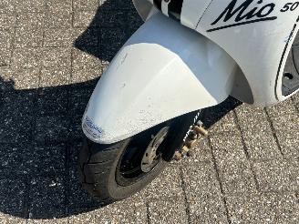 Sym  Mio 50 picture 9