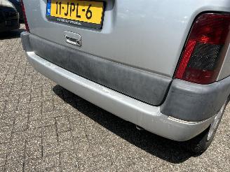 Peugeot Partner MPV 1.4 Quiksilver picture 21