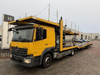 krockskadad bil vrachtwagen Mercedes Atego 1530 Euro 6 / 6 lader Automaat 2017/8
