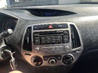 Hyundai I-20 1.2i i-Drive picture 18
