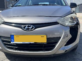 Hyundai I-20 1.2i i-Drive picture 10