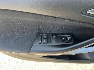 Opel Astra 1.0 Business+ picture 17