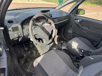 Opel Meriva 1.6 Essential picture 8