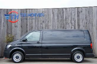 skadebil auto Volkswagen Transporter T6 2.0 TDi Lang Airco Cruise Apple Carplay Trekhaak 81KW Euro 6 2021/1