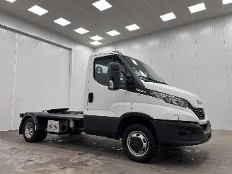 skadebil bedrijf Iveco Daily 40-180 Hi-Matic BE-Trekker Navi Clima 2020/6