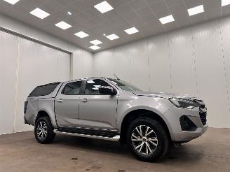 Unfall Kfz Van Isuzu D-Max 1.9d Autom. DC 4-WD Clima 2025/2