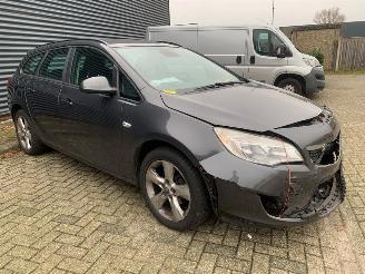 Opel Astra SPORTS TOURER - 1.4 16V ecoFLEX Combi/o  Benzine 1.398cc 74kW (101pk) FWD 2010-10/2015-10 (PC8EB; PD8EB; PE8EB; PF8EB) A14XER picture 7