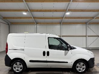 skadebil auto Fiat Doblo 1.3MJ 55kW Airco Schuifdeur 2015/1