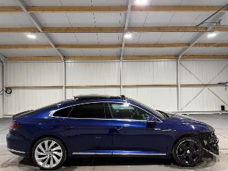 krockskadad bil auto Volkswagen Arteon 2.0TSI 140kW Automaat Pano Business R 2018/8