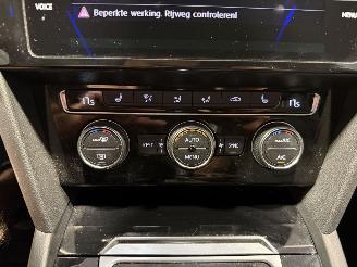 Volkswagen Arteon 2.0TSI 140kW Automaat Pano Business R picture 37