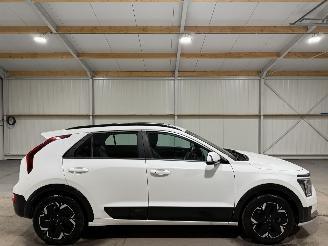 damaged passenger cars Kia Niro 64.8kWh EV 150kW DynamicLine 2022/9