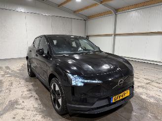 Volvo EX30 69kWh Extended Range Core 200kW Single Motor picture 3