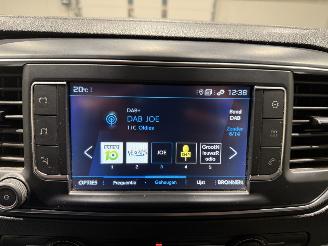 Peugeot Expert 2.0BlueHDI 90kW Automaat Premium picture 16