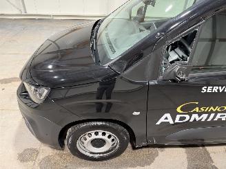 Peugeot Partner 1.5BlueHDI 96kW Automaat 130 Eat8 S&S picture 17
