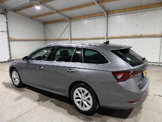 Skoda Octavia 1.0eTSI 81kW Automaat Business Edition Plus picture 11