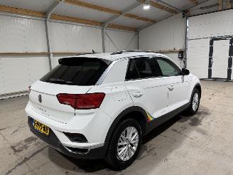 Volkswagen T-Roc 1.5TSI 110kW Style picture 5