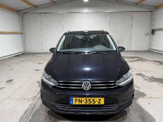 Volkswagen Touran 1.6TDI 81kW 7p Automaat SCR Connected Series 7 Persoons picture 4