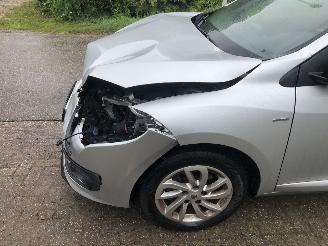 Renault Mégane Mégane Estate 1.2 TCe Limited picture 4