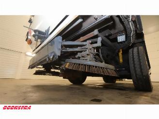 TENNANT  HMF 426 Veegmachine picture 11