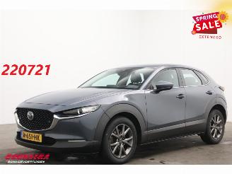 Schadeauto Mazda CX-30 2.0 e-SkyActiv-X M Hybrid Comfort Leder HUD Memory Camera SHZ LRHZ 2021/10