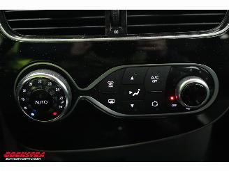 Renault Clio Estate 1.5 dCi Intens Navi Clima Cruise PDC picture 18