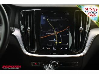 Volvo V-60 2.0 T5 Momentum Polska rej. Leder Cruise SHZ AHK picture 7