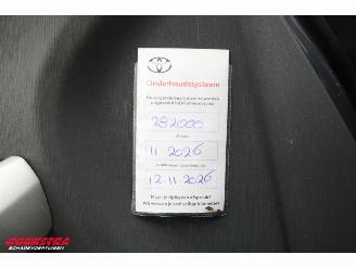 Toyota Prius 1.8 Hybrid Aspiration HUD Clima Cruise PDC picture 28
