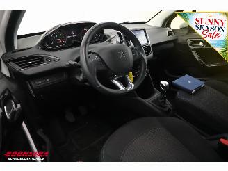 Peugeot 208 1.2 PT. 110 Signature Clima PDC Mirrorlink Camera 93.920 km! picture 19