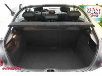 Peugeot 208 1.2 PT. 110 Signature Clima PDC Mirrorlink Camera 93.920 km! picture 30