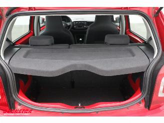 Volkswagen Up! 1.0 move up! BlueMotion 5-drs Airco picture 16
