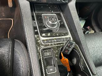 Jaguar F-Pace 2.0 Diesel  Automaat picture 19