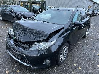skadebil auto Toyota Auris 1.6 TS  Stationcar 2014/4