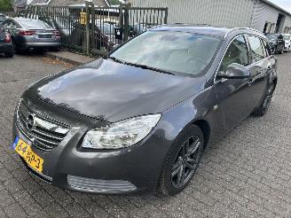 škoda osobní automobily Opel Insignia Sportstourer  1.6 2011/5