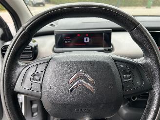 Citroën C4 cactus 1.2 Pure Tech Shine picture 13
