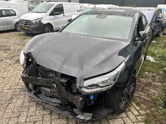 skadebil auto Kia Proceed 1.5 T-GDI   GT- PlusLine  ( Panoramadak ) 2021/8