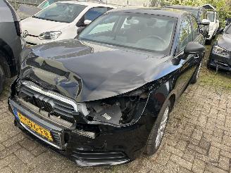 škoda osobní automobily Audi A1 1.2 TFSI  Attraction  5 drs 2014/7