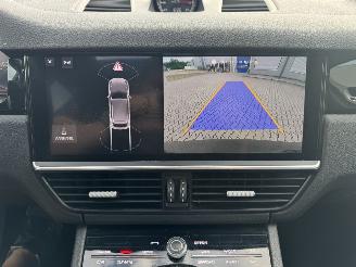 Porsche Cayenne 3.0 Automatik Leder LED Panoramadach Luftfederung picture 22