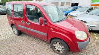 Fiat Doblo 1.4 FAMILY picture 2