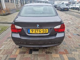 BMW 3-serie 320I picture 4