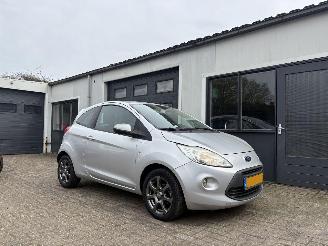 damaged passenger cars Ford Ka  2010/1