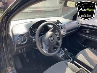 Volkswagen Up! Up! (121), Hatchback, 2011 1.0 12V 60 picture 15