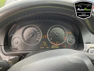 BMW 5-serie 5 serie Touring (F11), Combi, 2009 / 2017 523i 24V picture 17