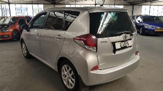 Toyota Verso S 1.3 VVT-I  AUT BENZ 5 DRS NAP.... picture 7