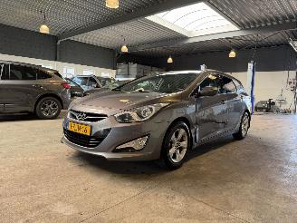 skadebil auto Hyundai I-40 1.6 GDI Blue Business Edition 2013/5
