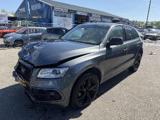 skadebil auto Audi Q5 2.0 TDI 140KW Quattro Pano Clima Navi S-Line 2016/1