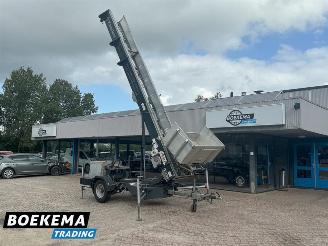 Vaurioauto  machines Bocker Arriva  HD 37/2-8LH 400KG BY2022 Zelfrijdend 2022/9