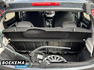 Peugeot 107 1.0-12V XS Airco 5-Deurs picture 13