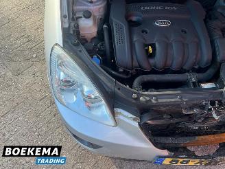 Kia Carens 2.0 CVVT X-clusive 7-Persoons Leer Navigatie Stoelverw. Airco picture 7
